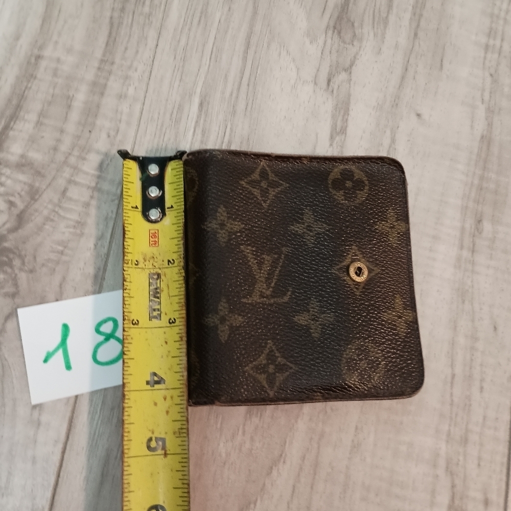 Louis Vuitton Brown Monogram Compact Wallet - Picture 11 of 11